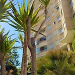 En 1ª Linea Urbeu דירה *